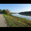 Der Radweg entlang der Donau